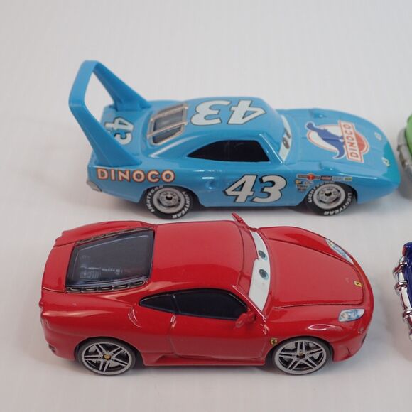 Disney World of Cars Metal Die Cast Assorted Characters Lot of 4 w/Hudson Hornet - Picture 7 of 9